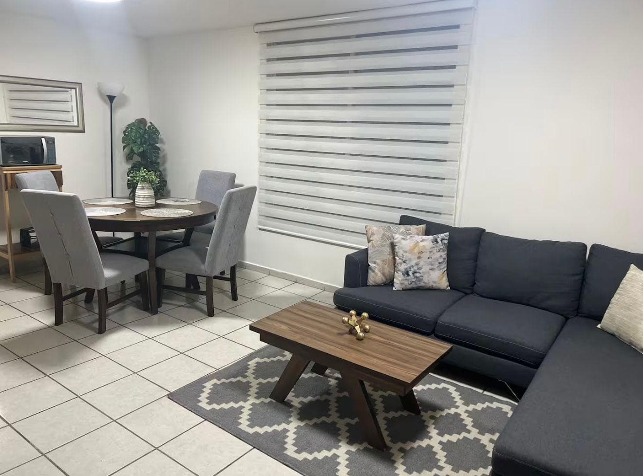 Furnished Ground-Floor Apartment 5 Minutes from La Salle