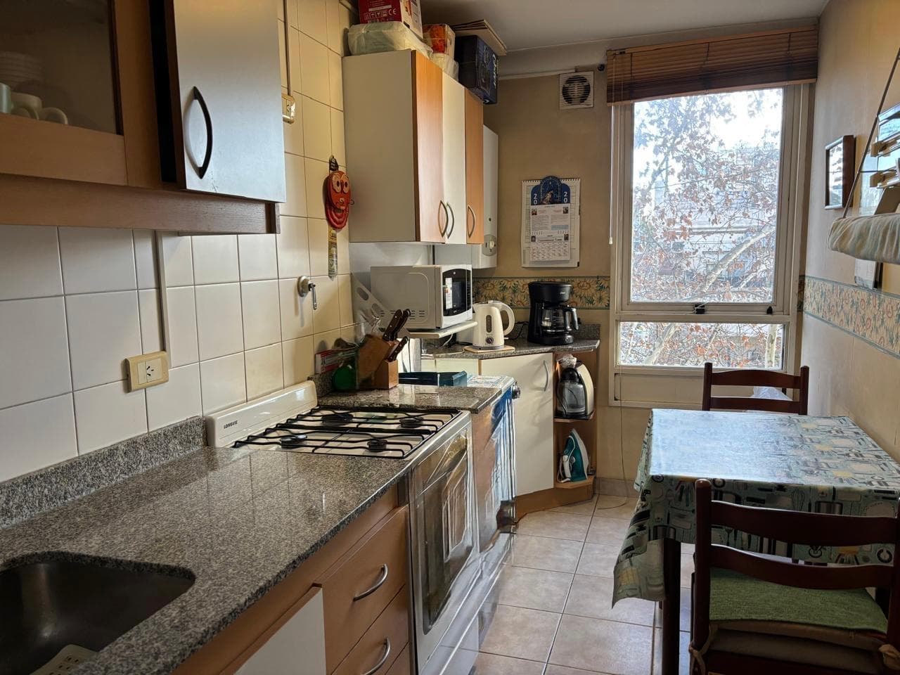 3-room apartment with a balcony in Vélez Sarsfield, with amenities.