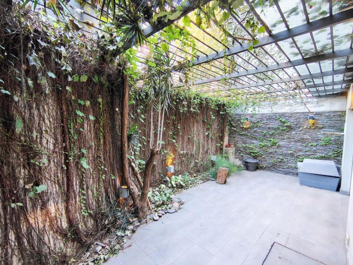 4-Room House or Lot in Belgrano