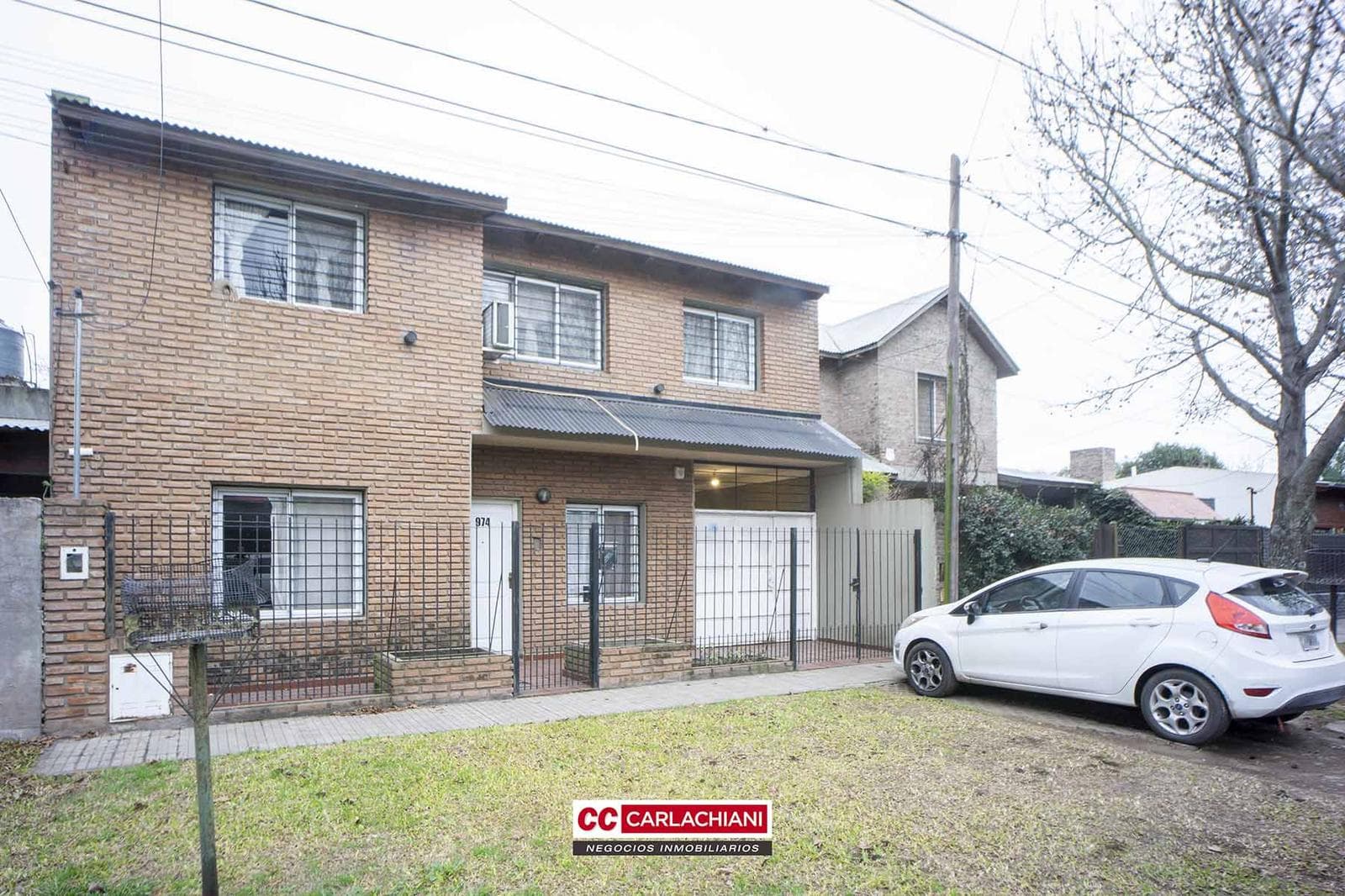 House for sale: 3 bedrooms, 2 bathrooms, walk-through garage, pool, outdoor kitchen, and grill
