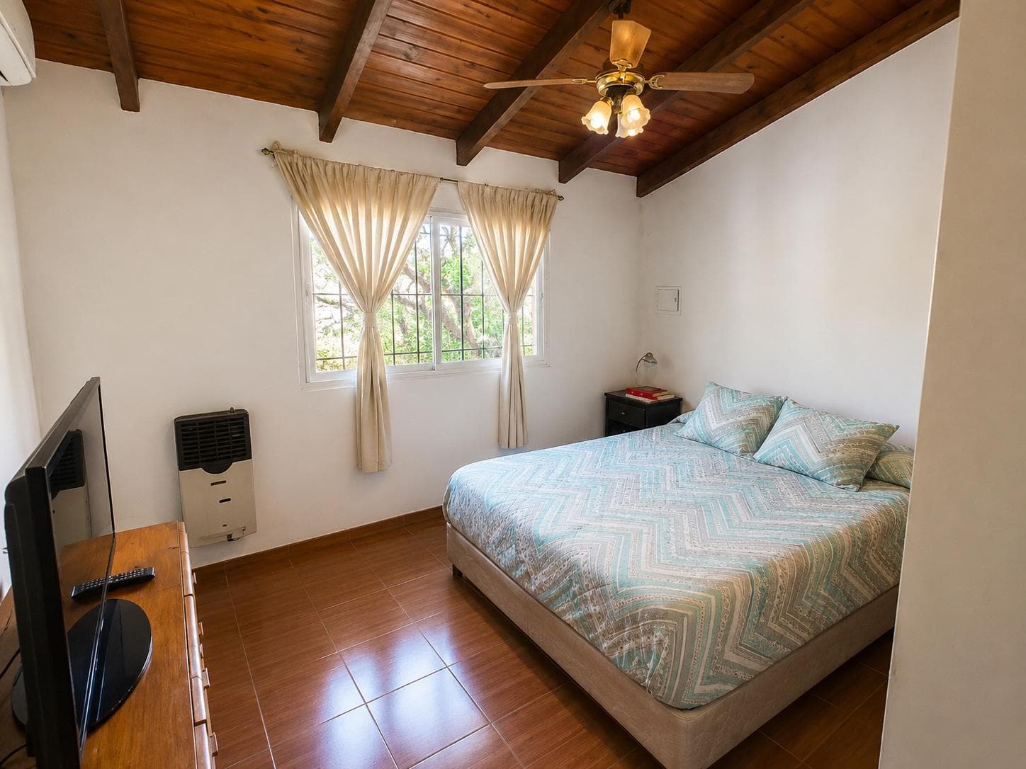 House for sale: 3 bedrooms, 2 bathrooms, walk-through garage, pool, outdoor kitchen, and grill
