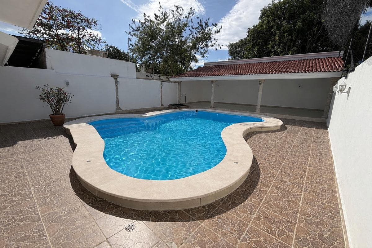 HOUSE FOR SALE IN CONKAL