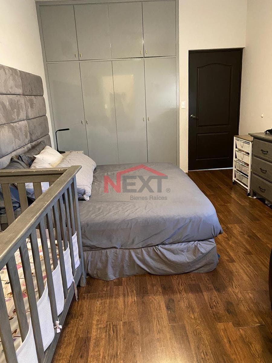 HOUSE FOR SALE IN THE FIRENZE RESIDENTIAL AREA
