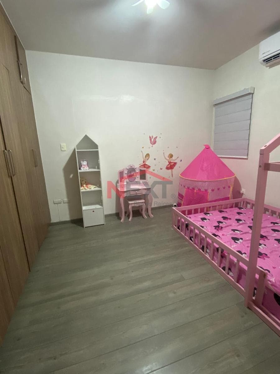 HOUSE FOR SALE IN THE FIRENZE RESIDENTIAL AREA