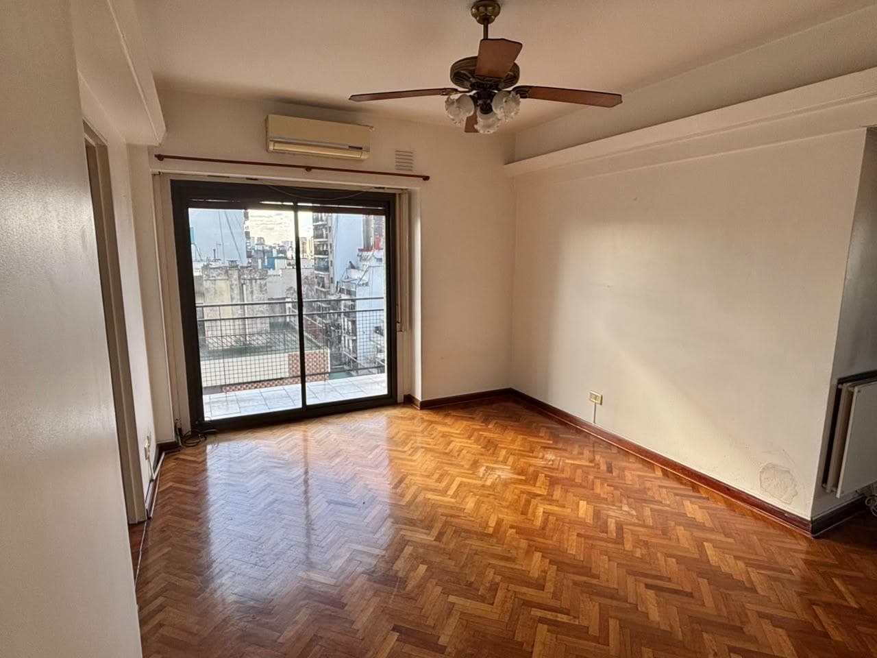 3-Bedroom Apartment with a Service Room