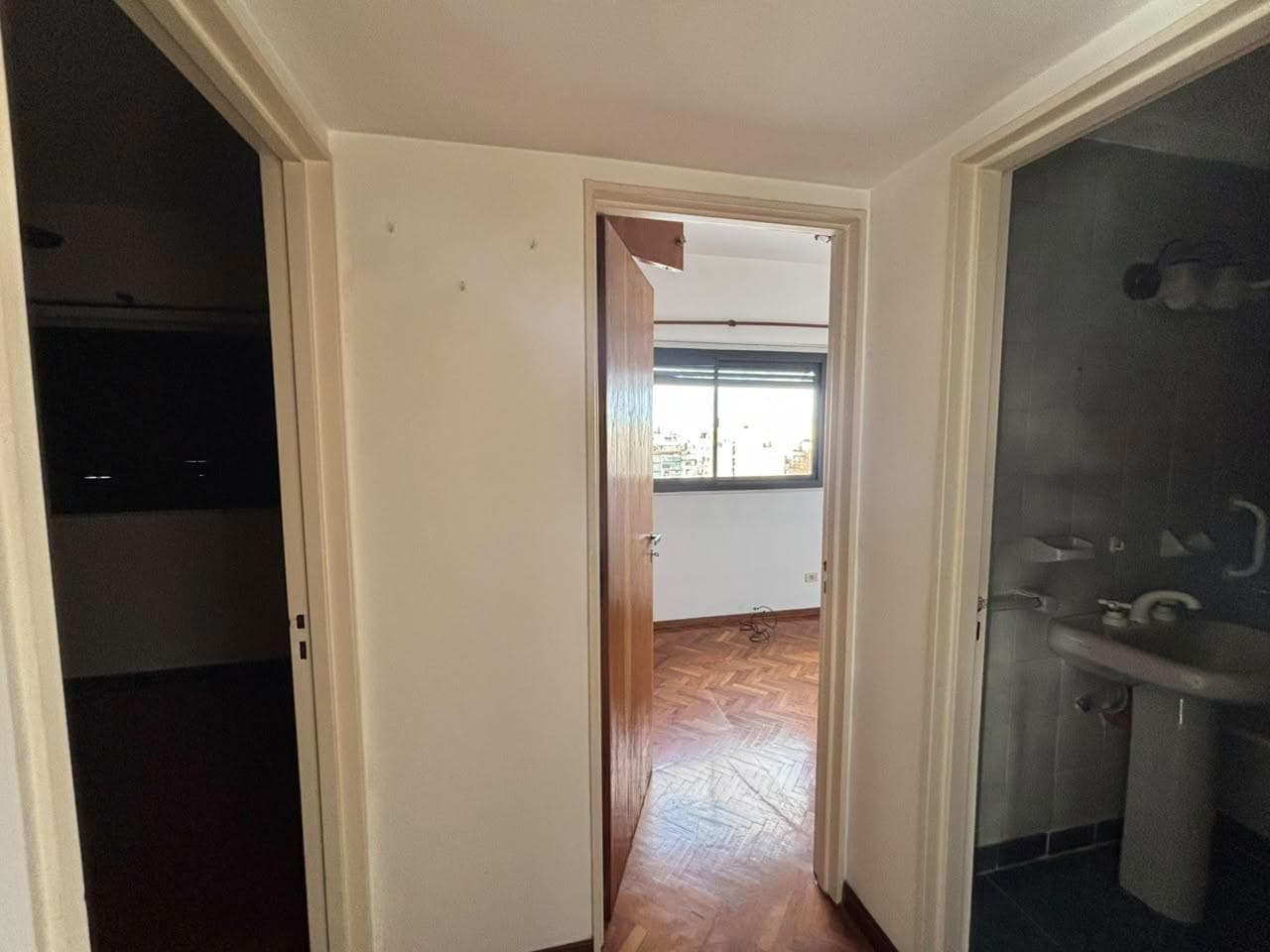 3-Bedroom Apartment with a Service Room