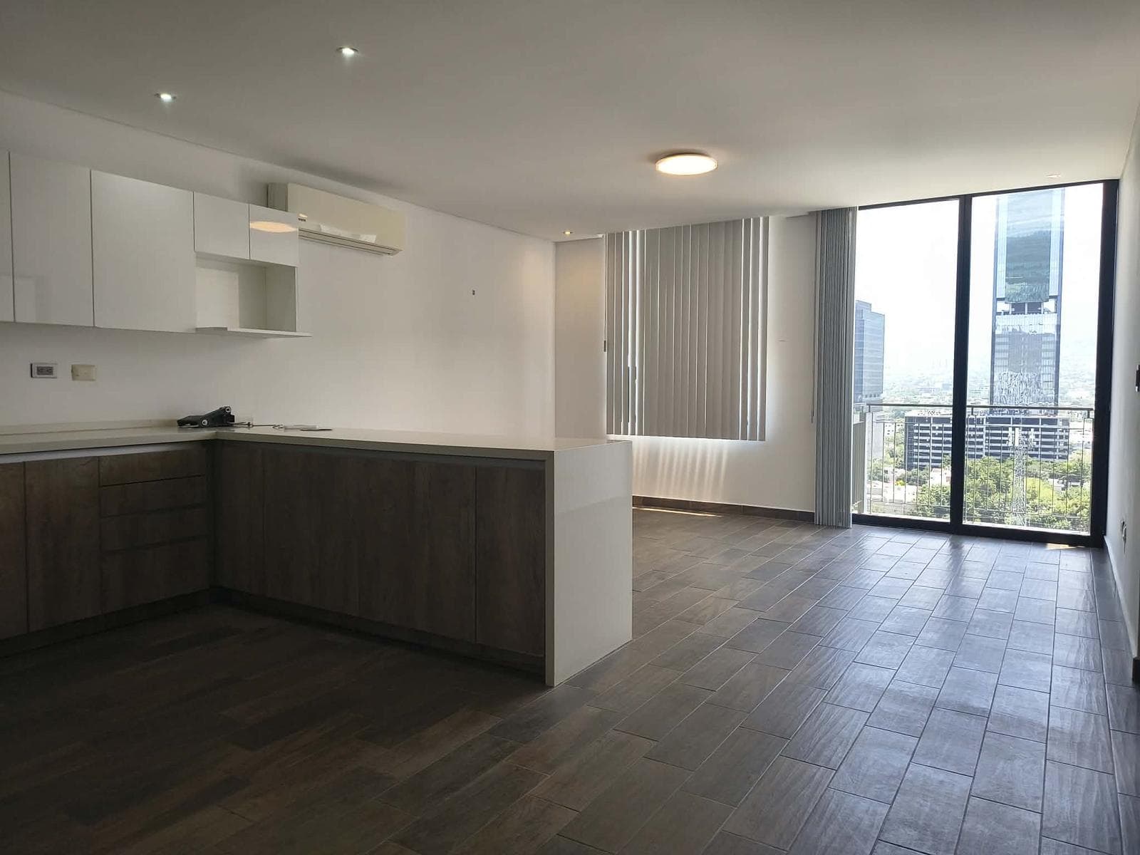 APARTMENT FOR RENT IN TORRE PARC - SANTA MARIA / SAN JERONIMO