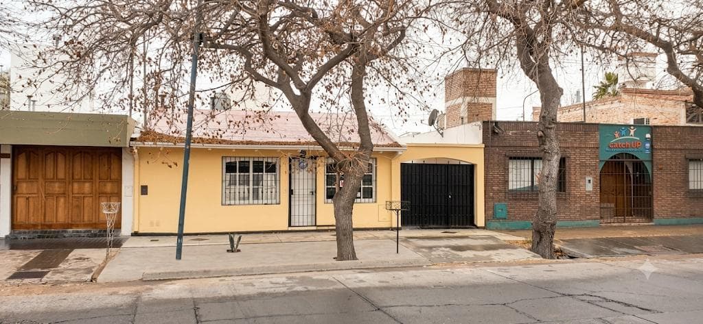 House for Sale in Godoy Cruz, Mendoza