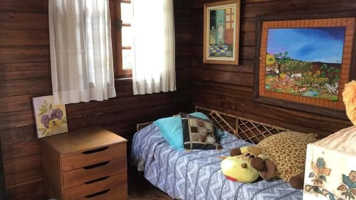 Impeccable 4-room villa with a spacious garden. Anfiteatro del Pinar neighborhood. Natural gas