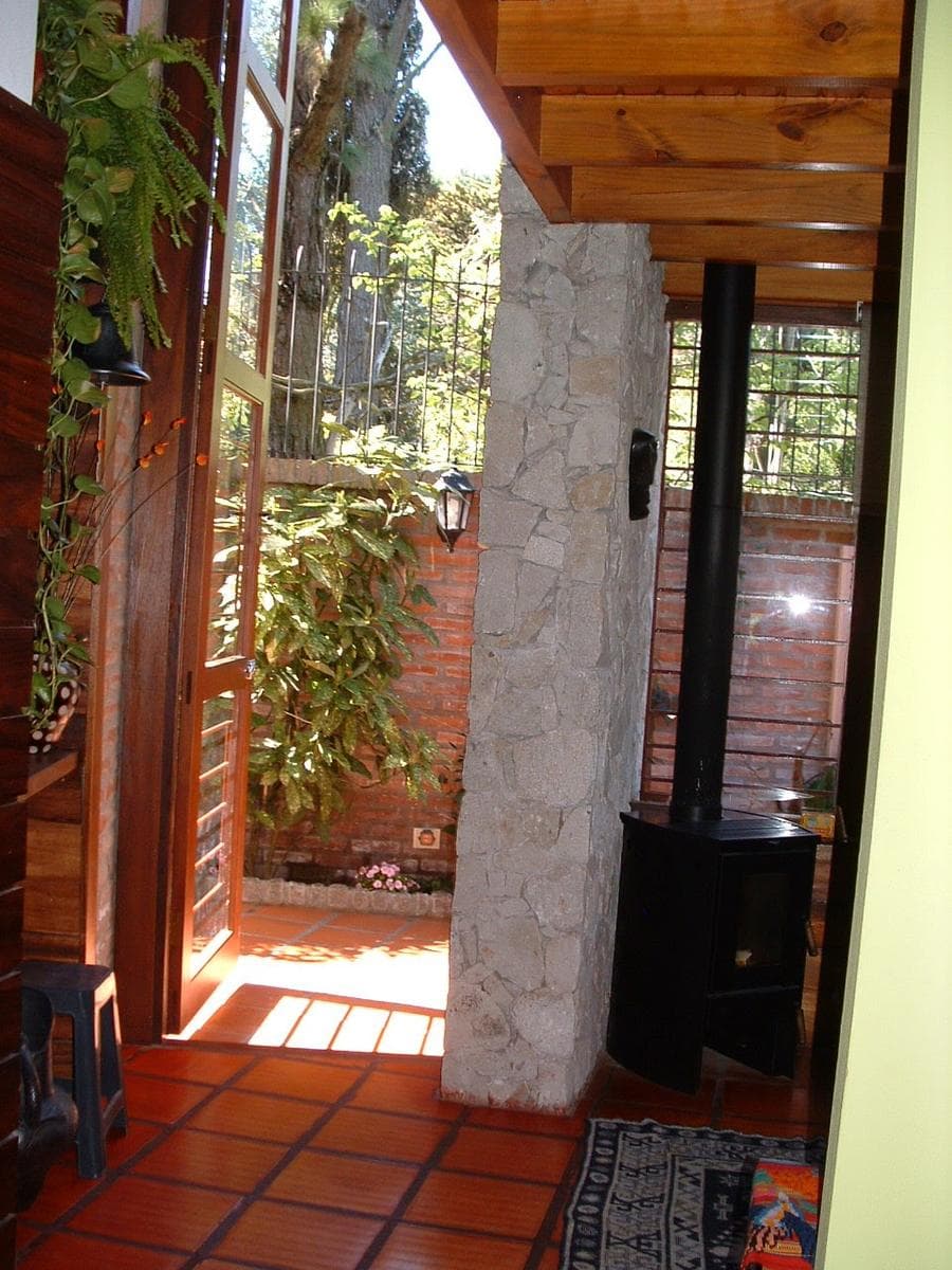 Impeccable 4-room villa with a spacious garden. Anfiteatro del Pinar neighborhood. Natural gas