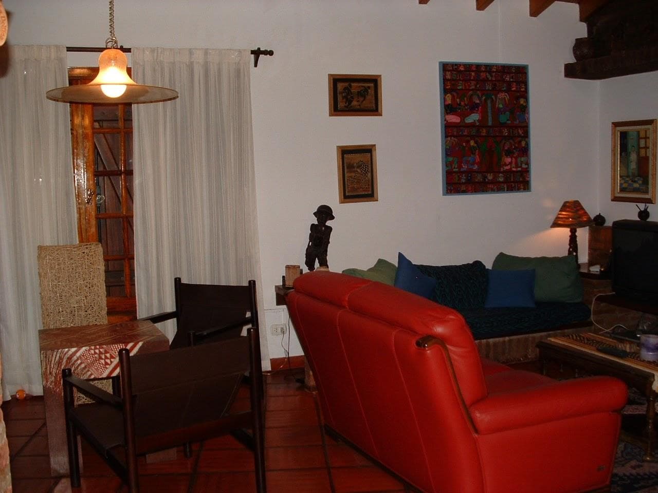 Impeccable 4-room villa with a spacious garden. Anfiteatro del Pinar neighborhood. Natural gas