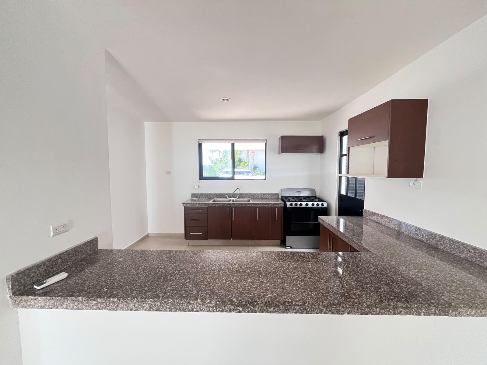 House for Rent in a Gated Community with 3 Bedrooms in Santa Gertrudis Copó, Mérida, Yucatán