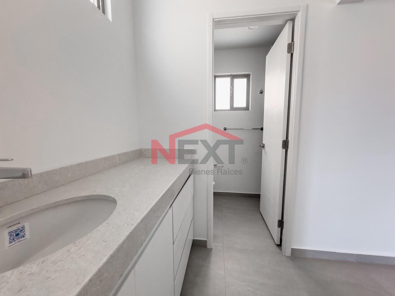 HOUSE FOR SALE IN LA MIRADA RESIDENCIAL
