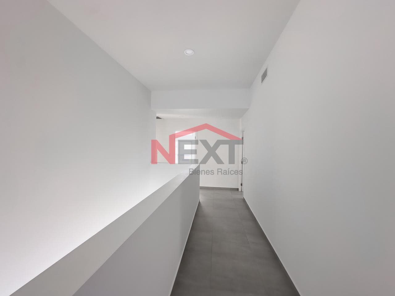 HOUSE FOR SALE IN LA MIRADA RESIDENCIAL