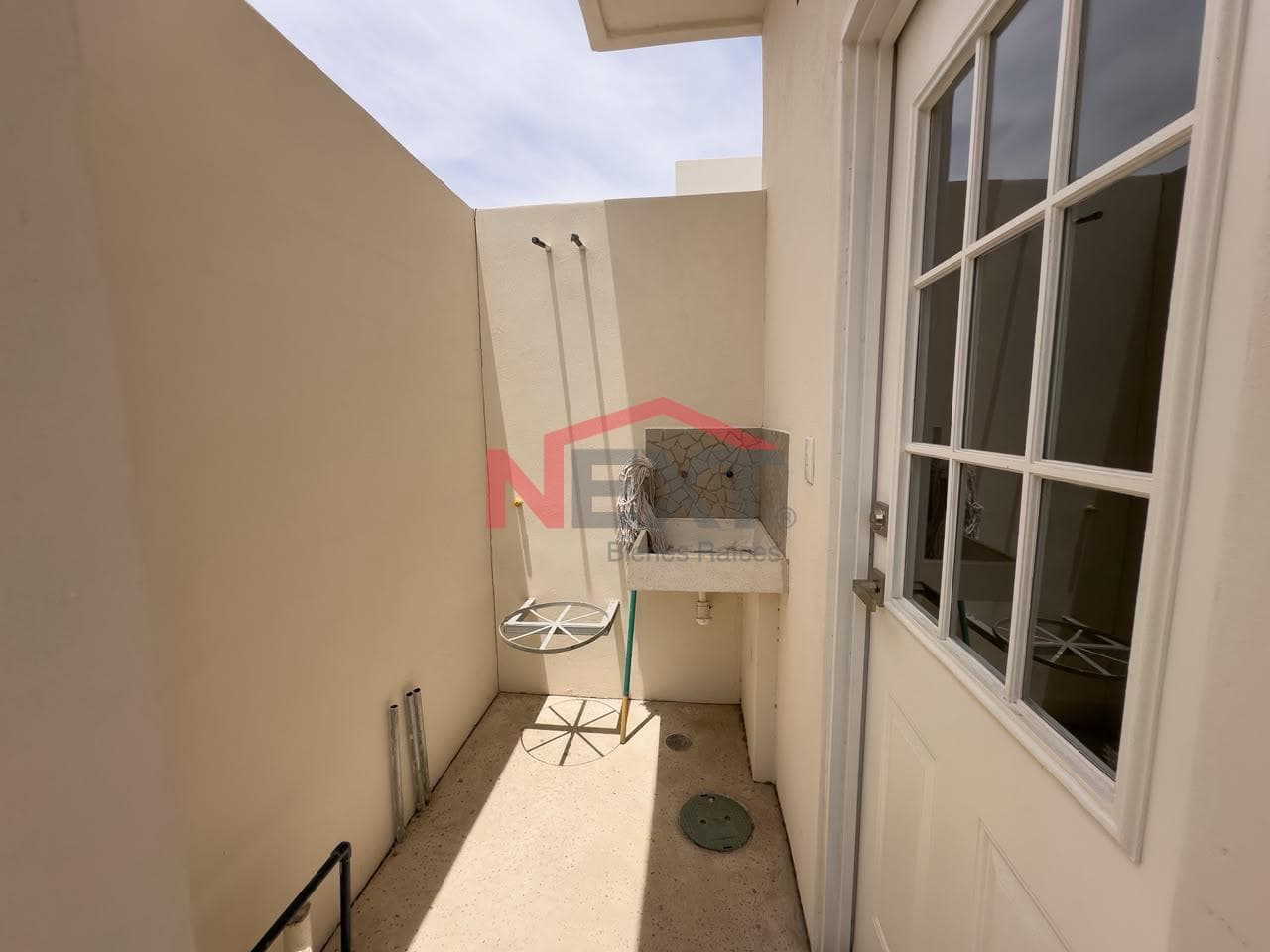 HOUSE FOR SALE IN LA MIRADA RESIDENCIAL