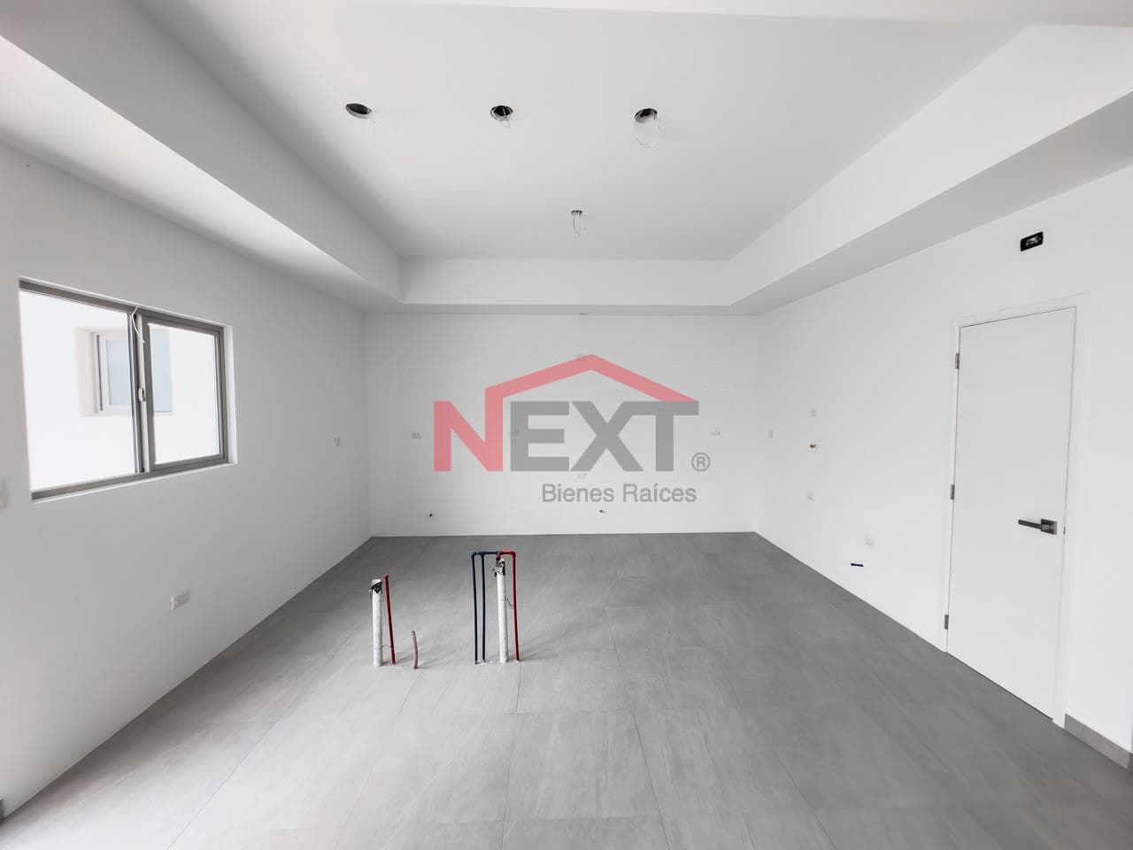 HOUSE FOR SALE IN LA MIRADA RESIDENCIAL