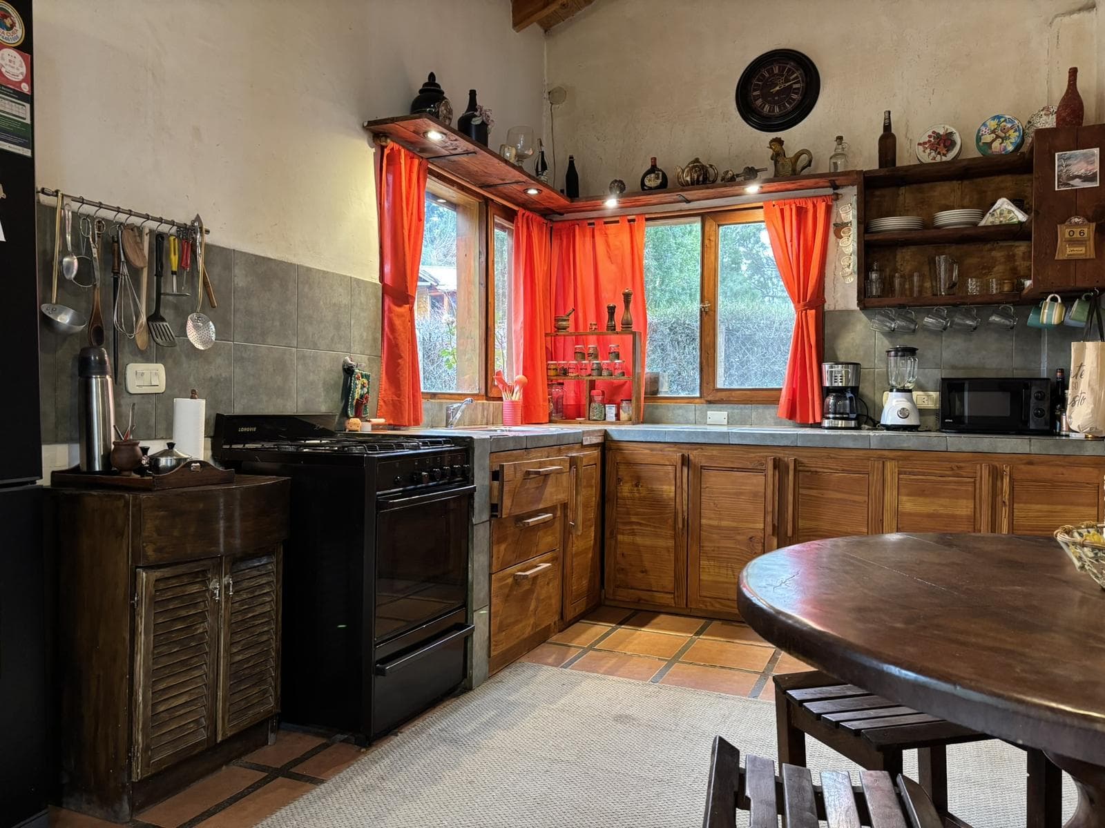 6-room house for sale - QUALIFIES FOR A MORTGAGE - PLAYA SERENA