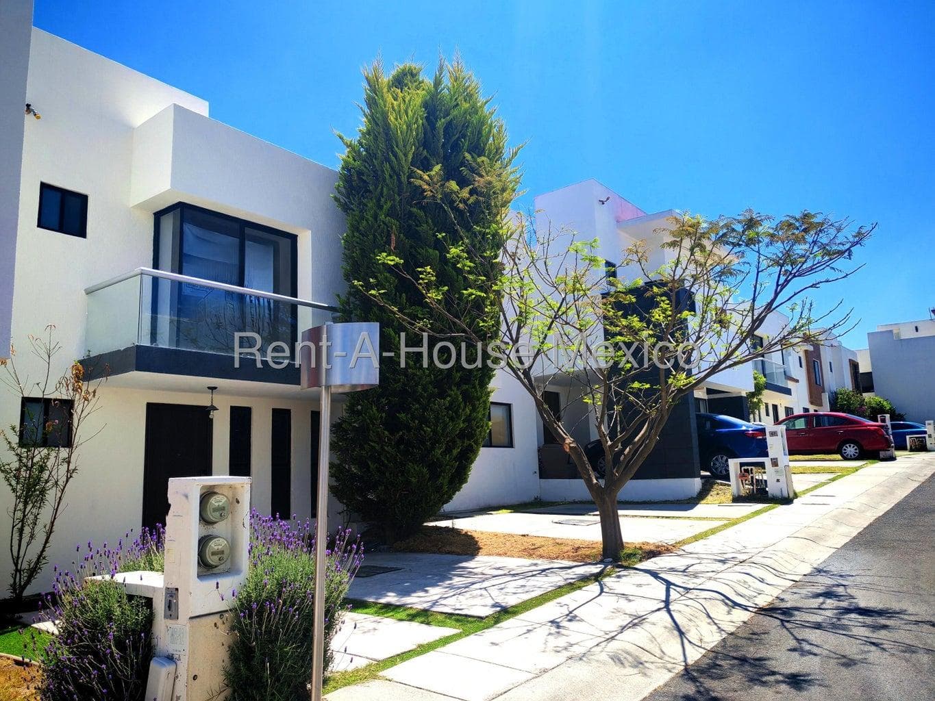 House for Sale in Zibata, Near HEB and Jamadi Park
