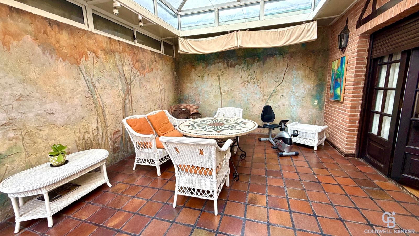 English-Style House for Sale in Belgrano.R