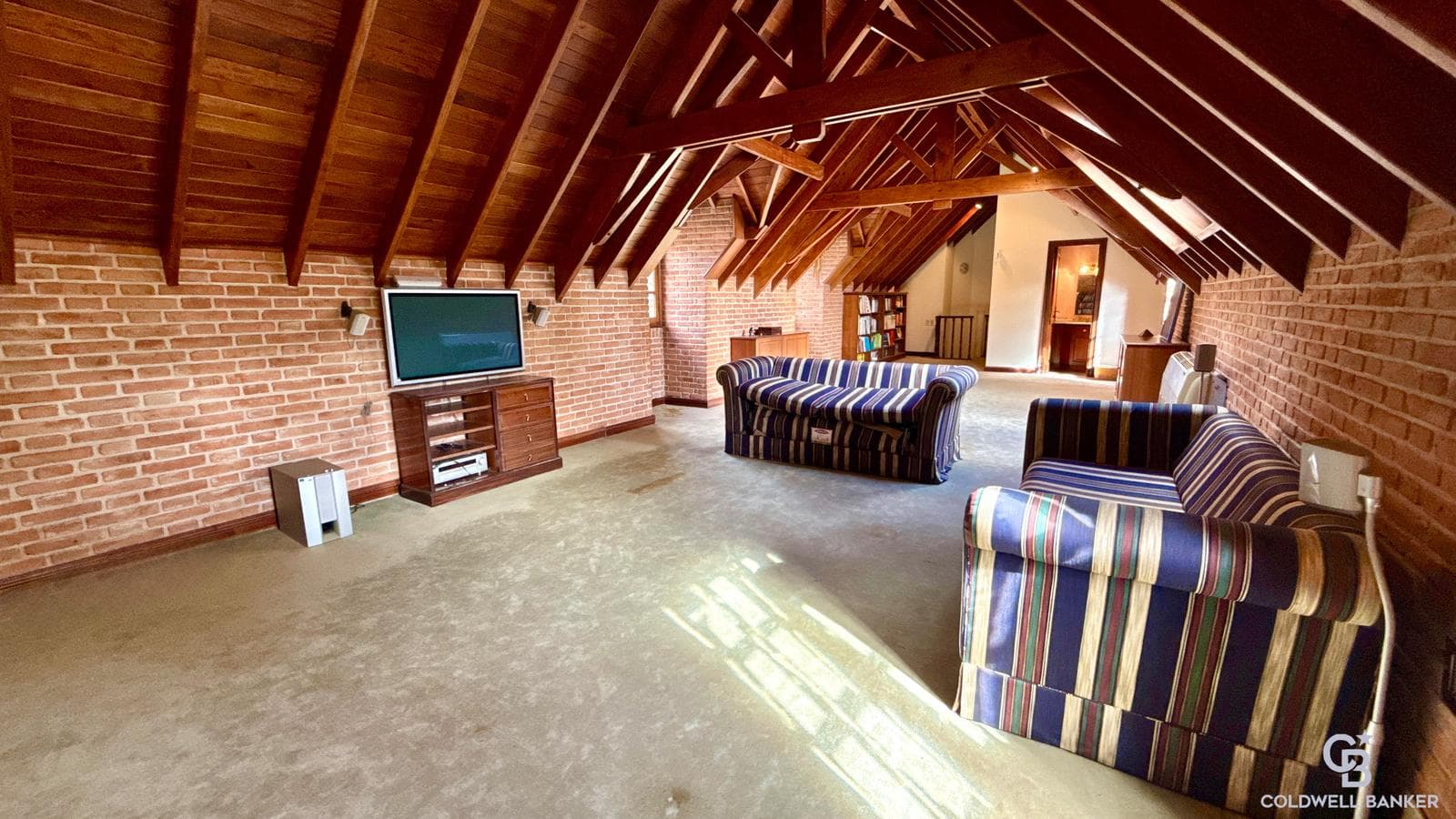 English-Style House for Sale in Belgrano.R