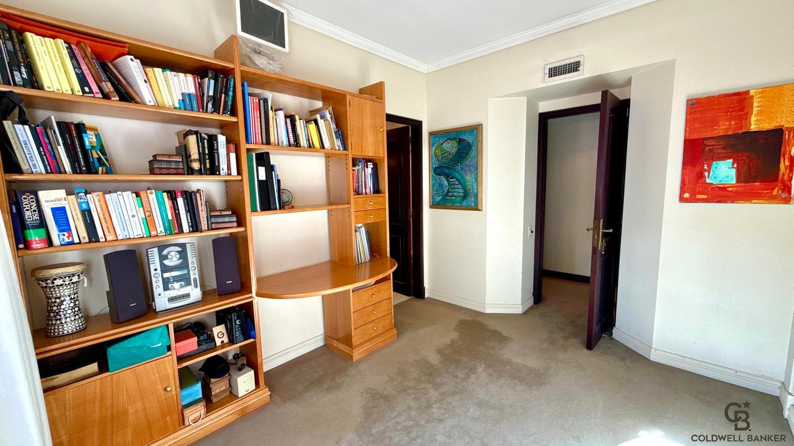English-Style House for Sale in Belgrano.R