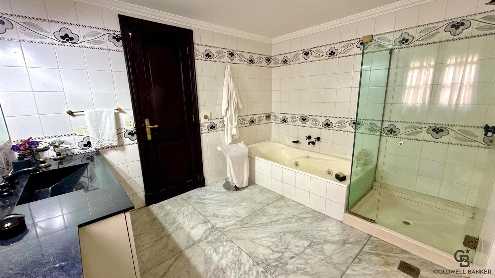English-Style House for Sale in Belgrano.R