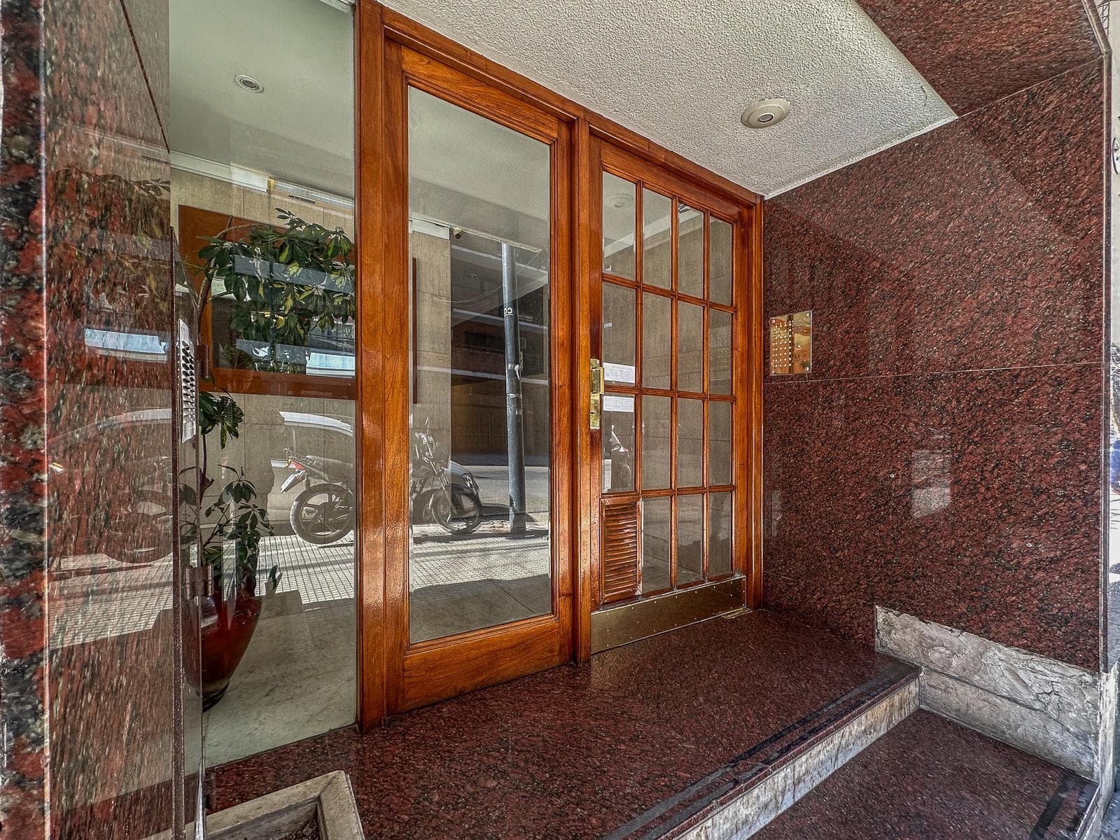 APARTMENT FOR SALE: 3 ROOMS, OFFICE, BALCONY, BELGRANO