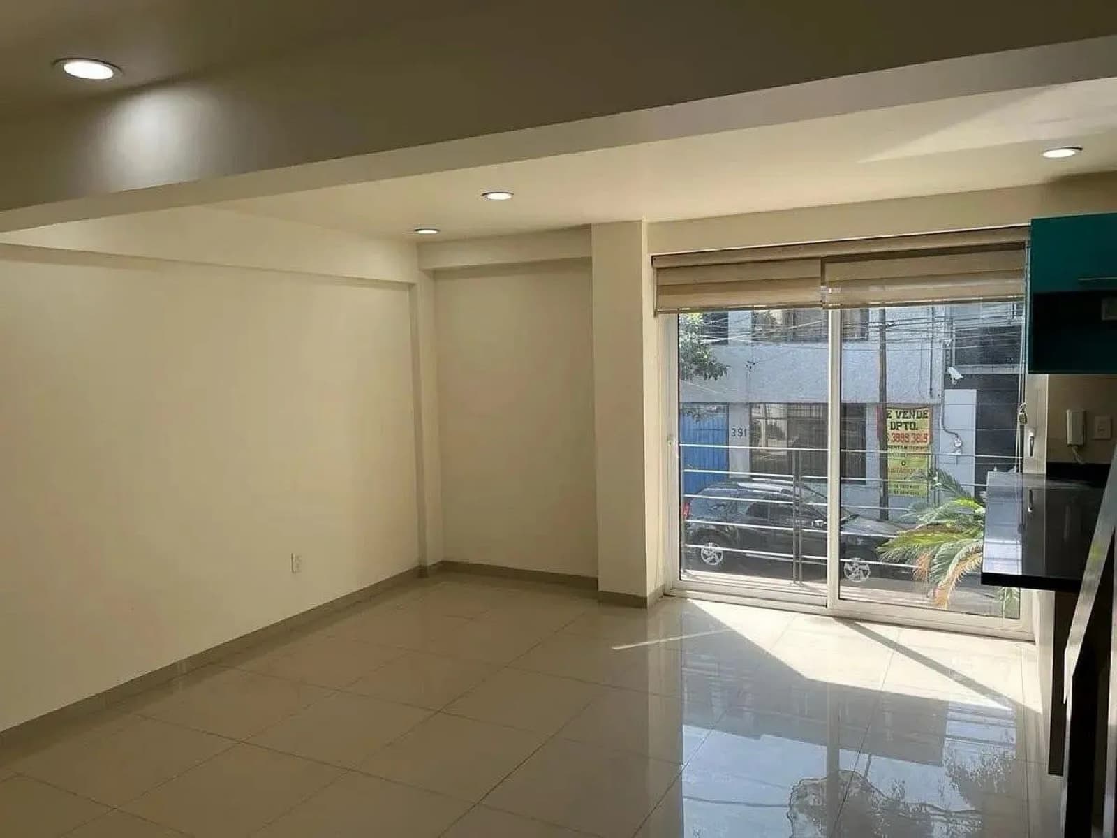 House for sale in Col. Narvarte: 3 bedrooms, balcony, private rooftop, 2 parking spaces, 24-hour security