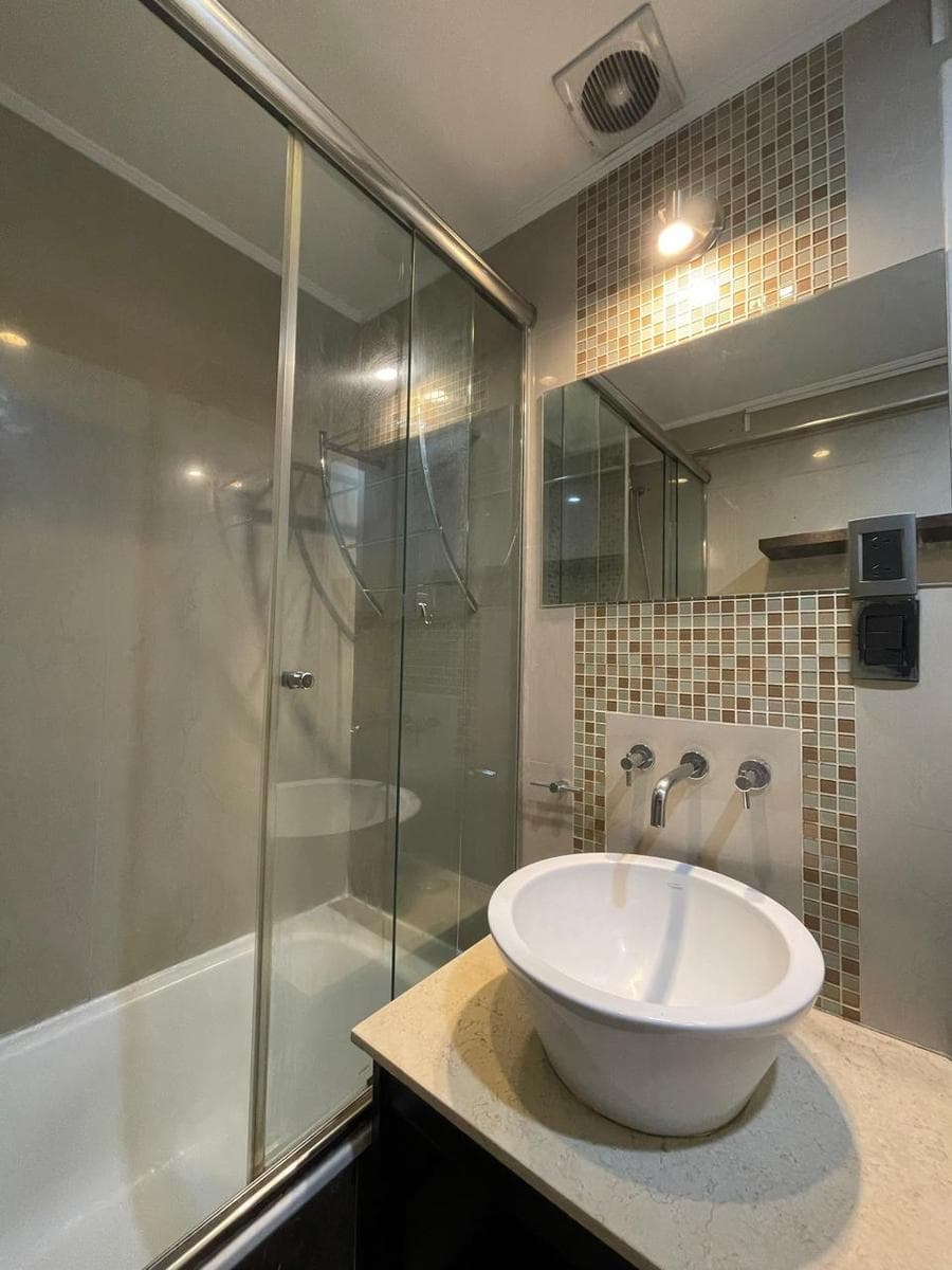 3-room apartment for sale with a balcony, in excellent condition, at Balcón Rodríguez Peña 1051