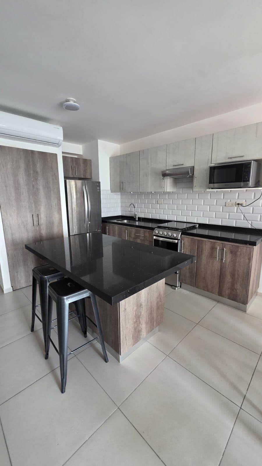 Apartment - Downtown
