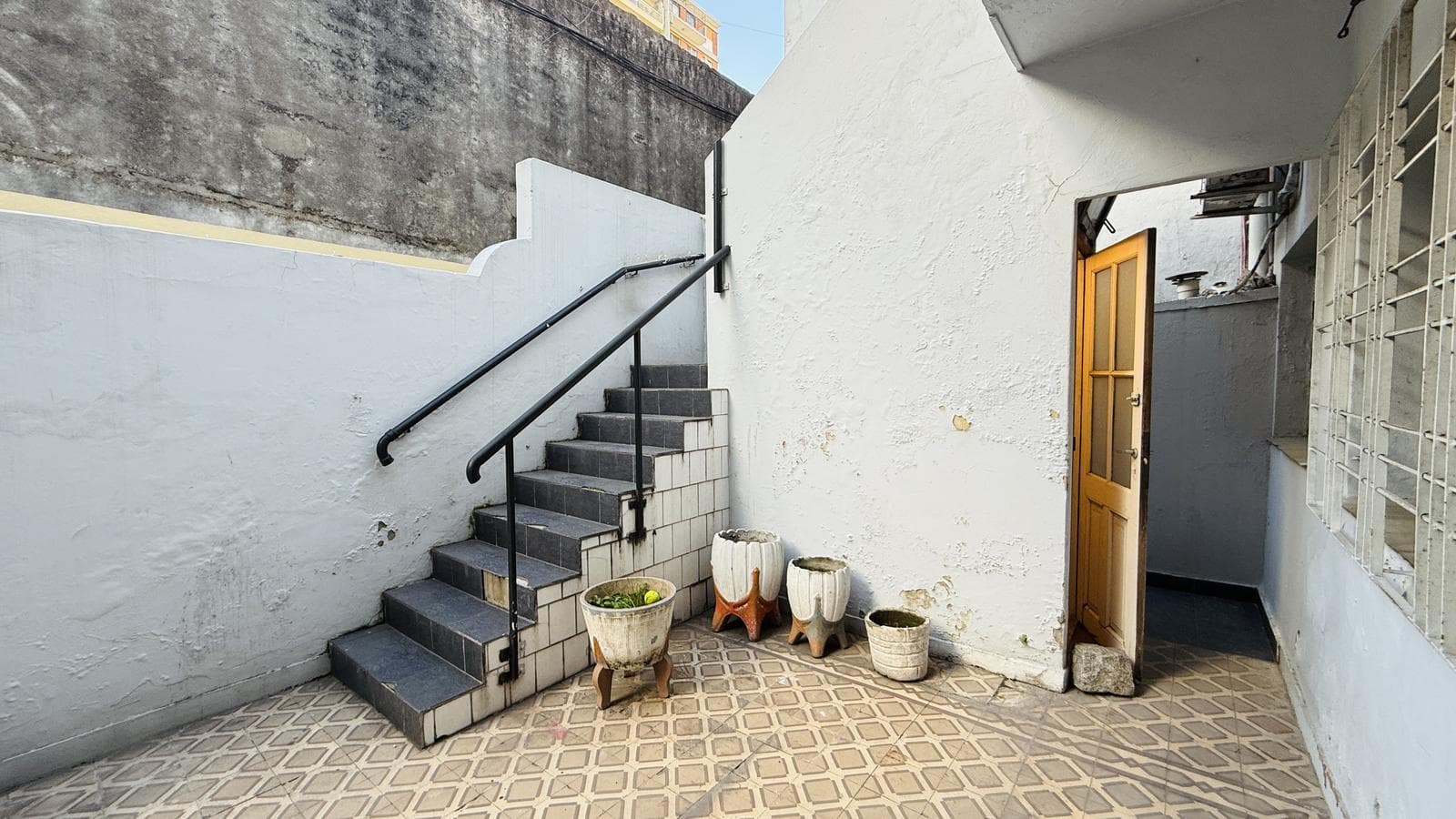 8-room penthouse for sale with terrace and patio in Parque Chacabuco