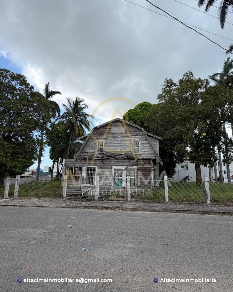 Land in Guadalupe