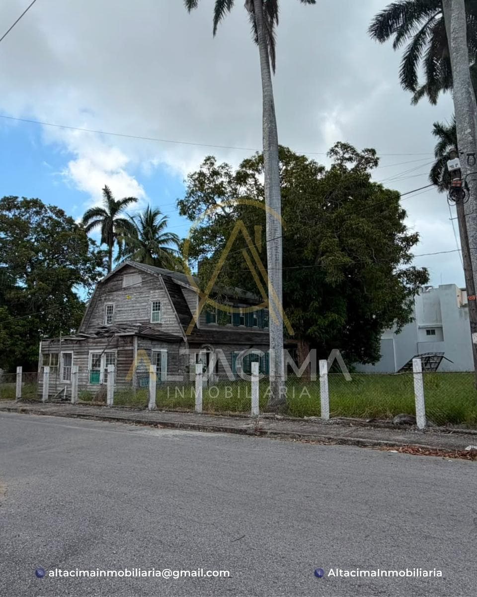 Land in Guadalupe