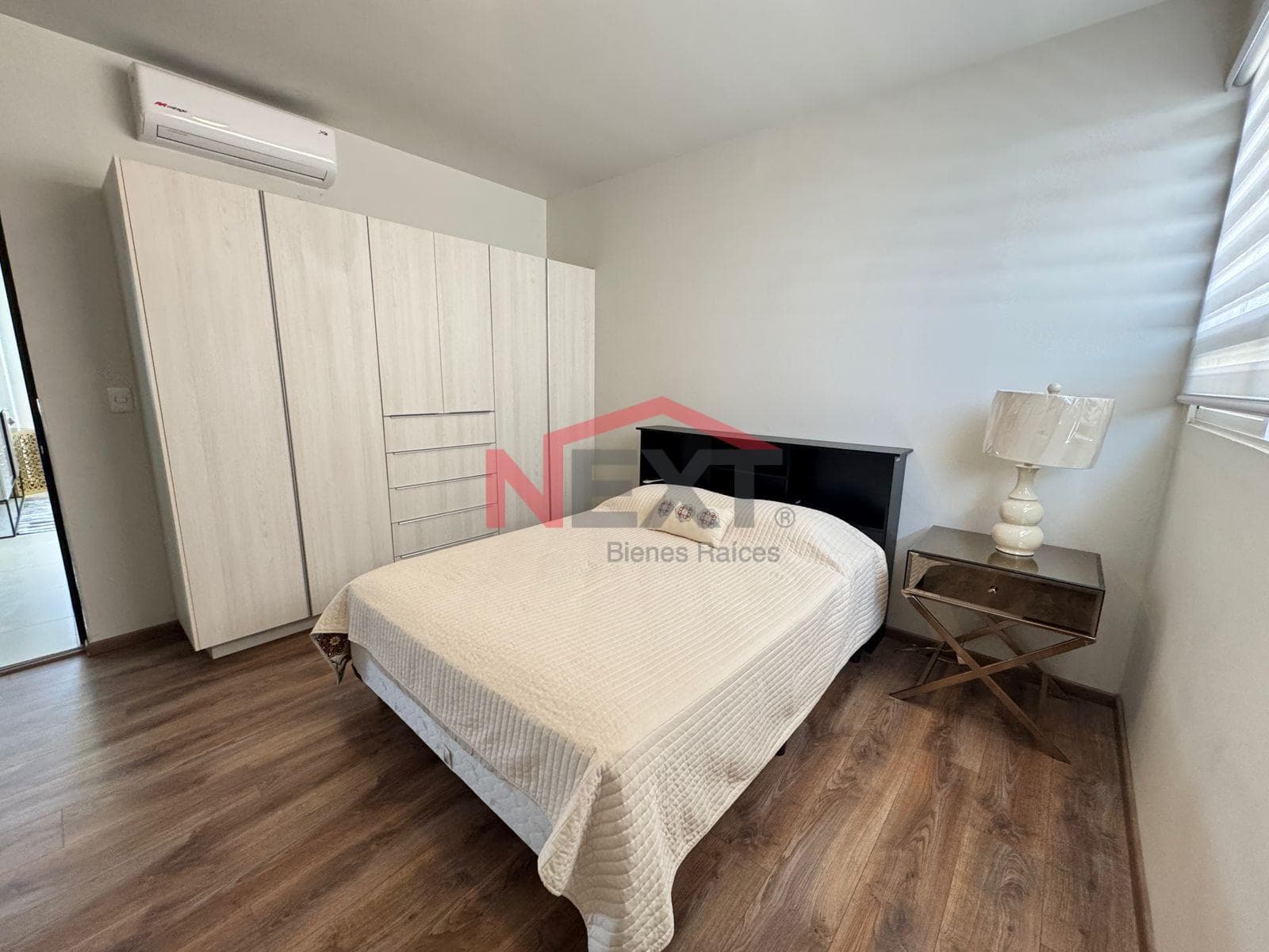 APARTMENT FOR SALE IN TORRE SOLARA