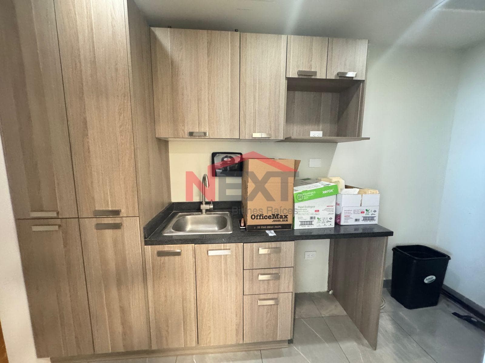 OFFICE FOR RENT IN GRAND KINO