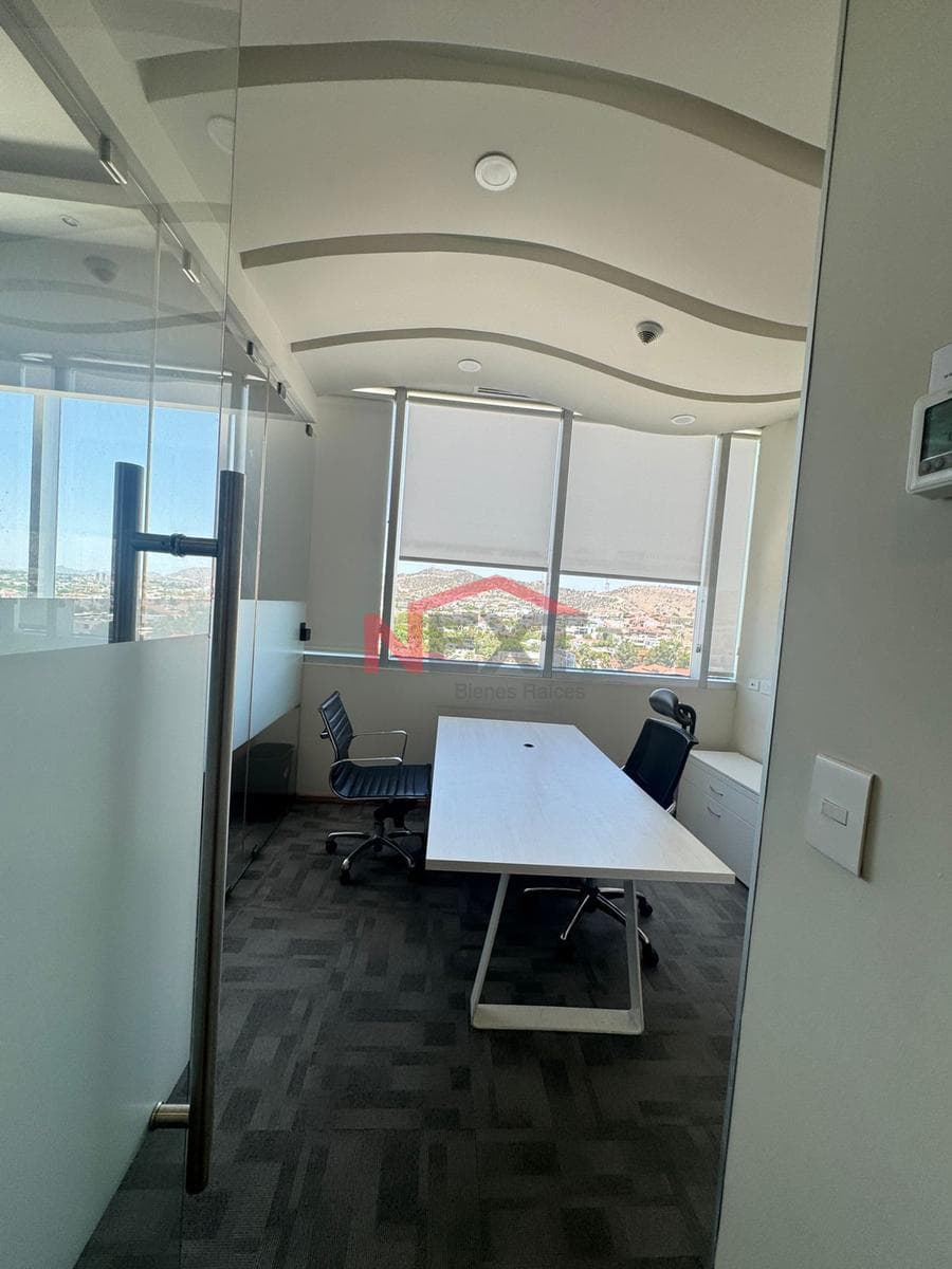 OFFICE FOR RENT IN GRAND KINO