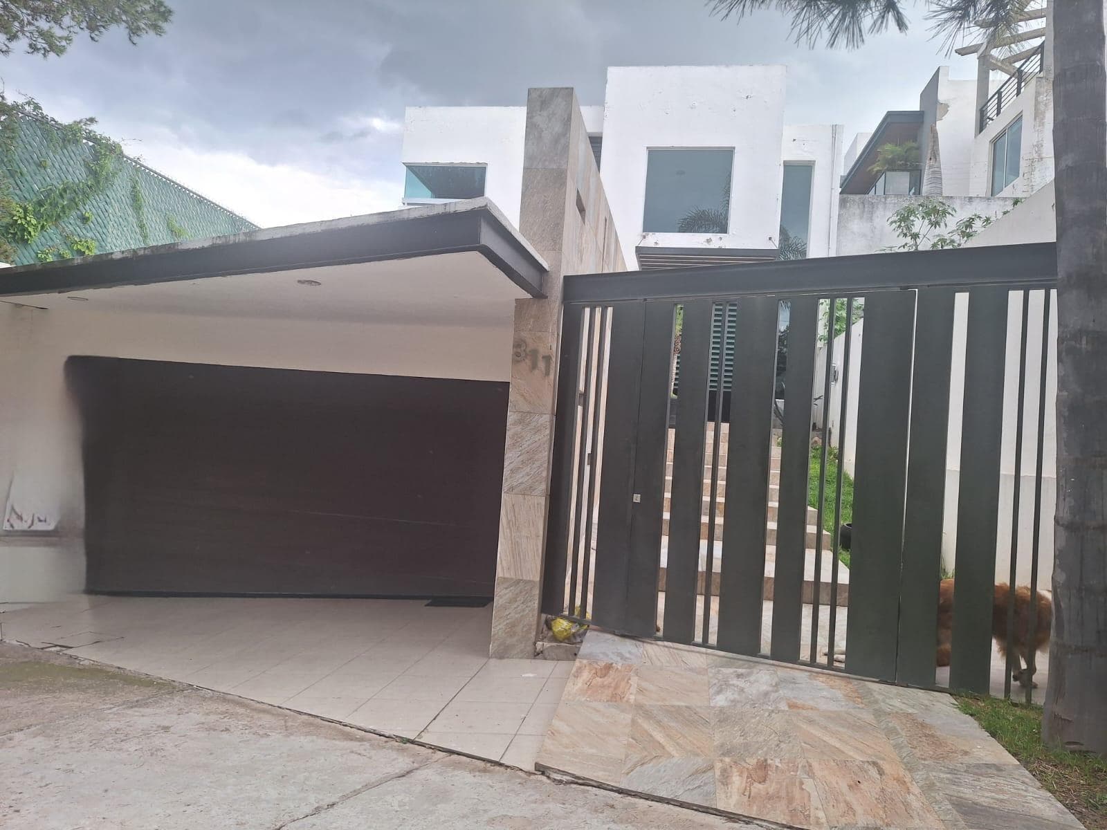 House in Porta Fontana with 4 bedrooms, one of which is on the ground floor