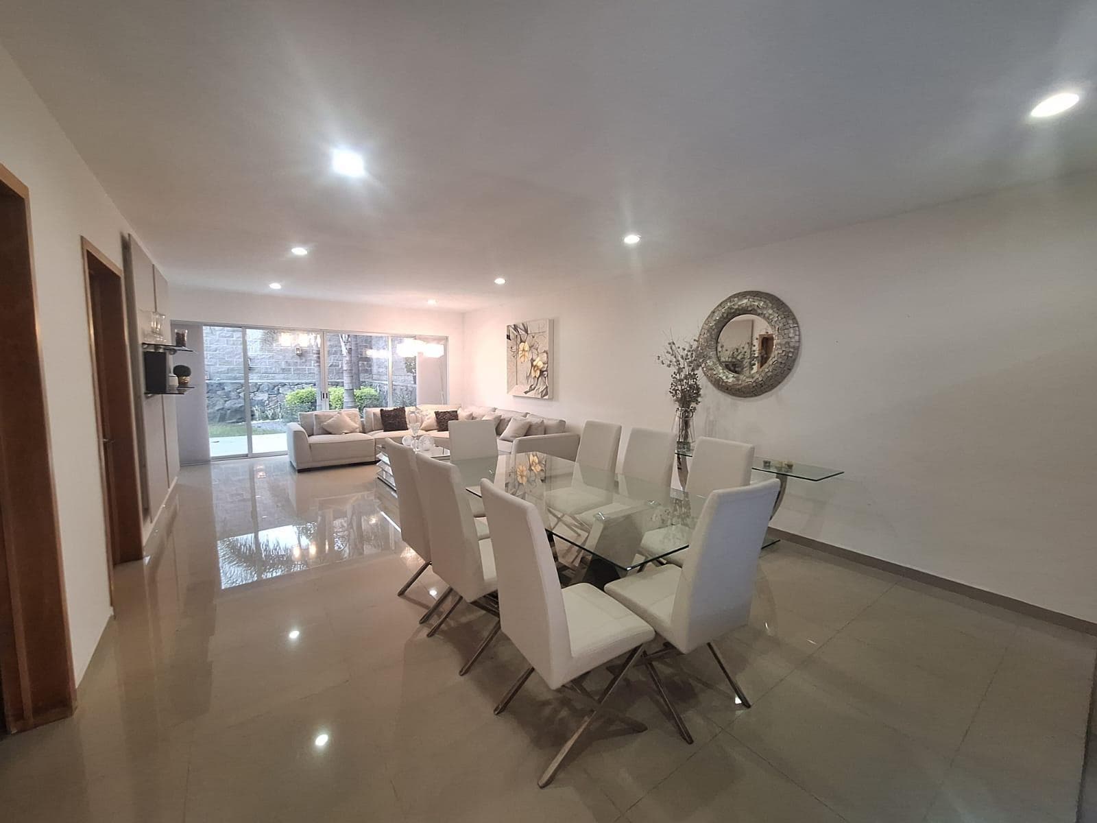 House in Porta Fontana with 4 bedrooms, one of which is on the ground floor