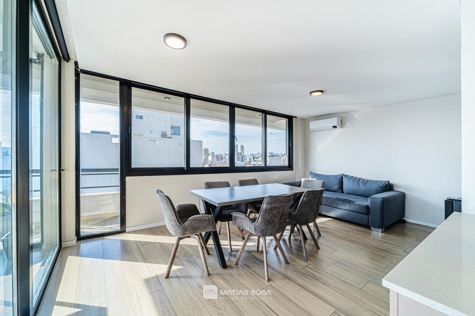 For Sale - Apartment - 3 Rooms - Terrace, Garage, and Storage Room - Chauvín - Category