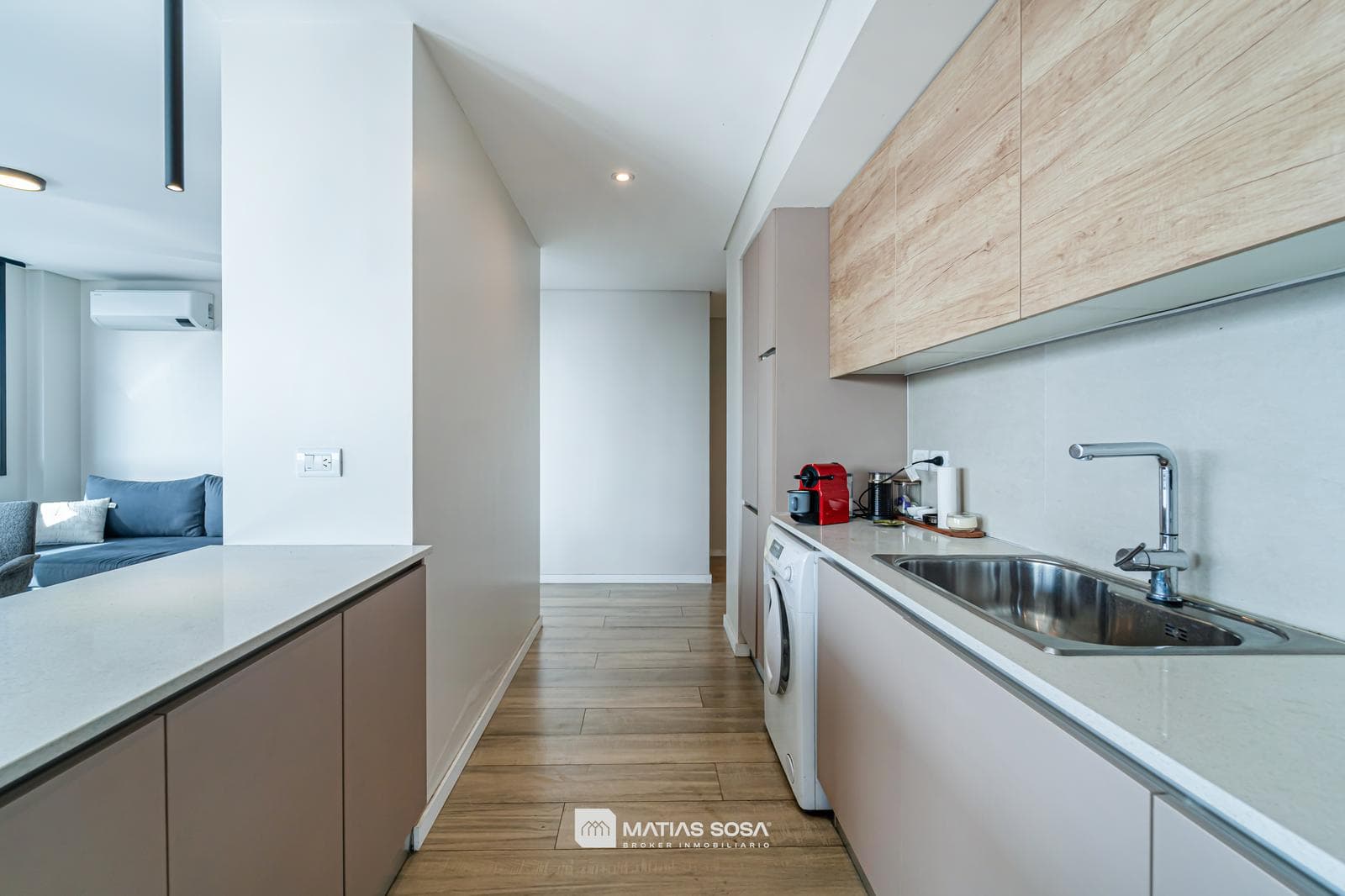 For Sale - Apartment - 3 Rooms - Terrace, Garage, and Storage Room - Chauvín - Category