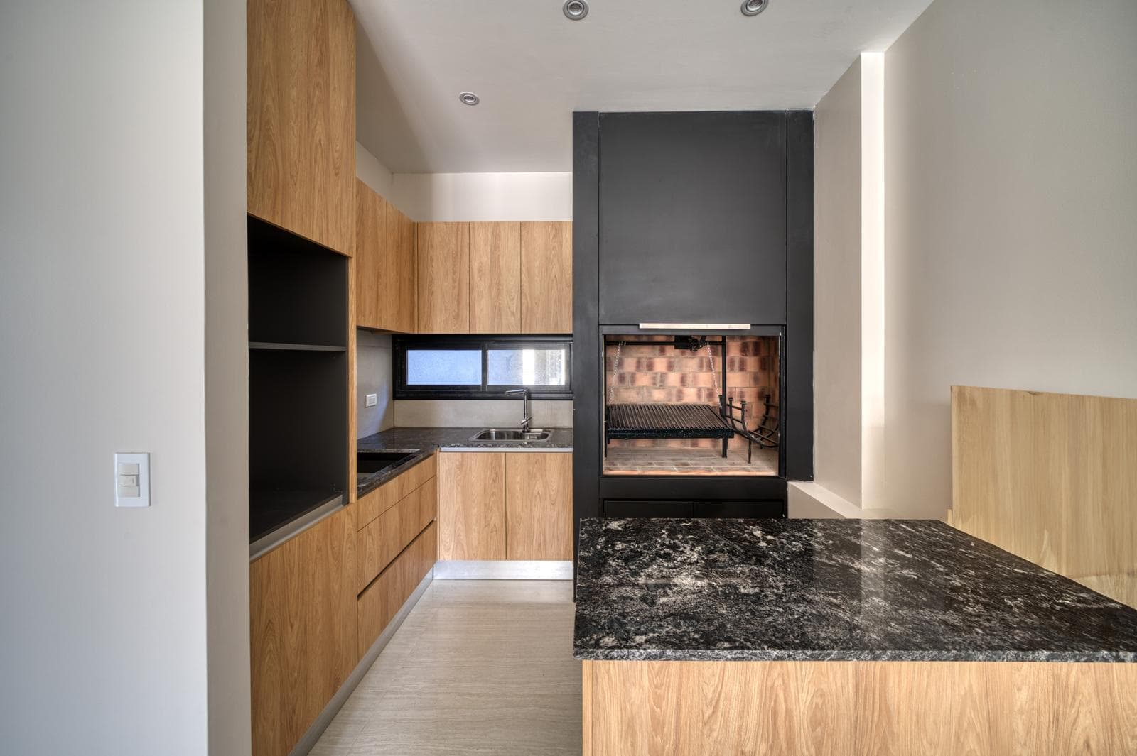 For Sale - Apartment - 3 Rooms - Terrace, Garage, and Storage Room - Chauvín - Category