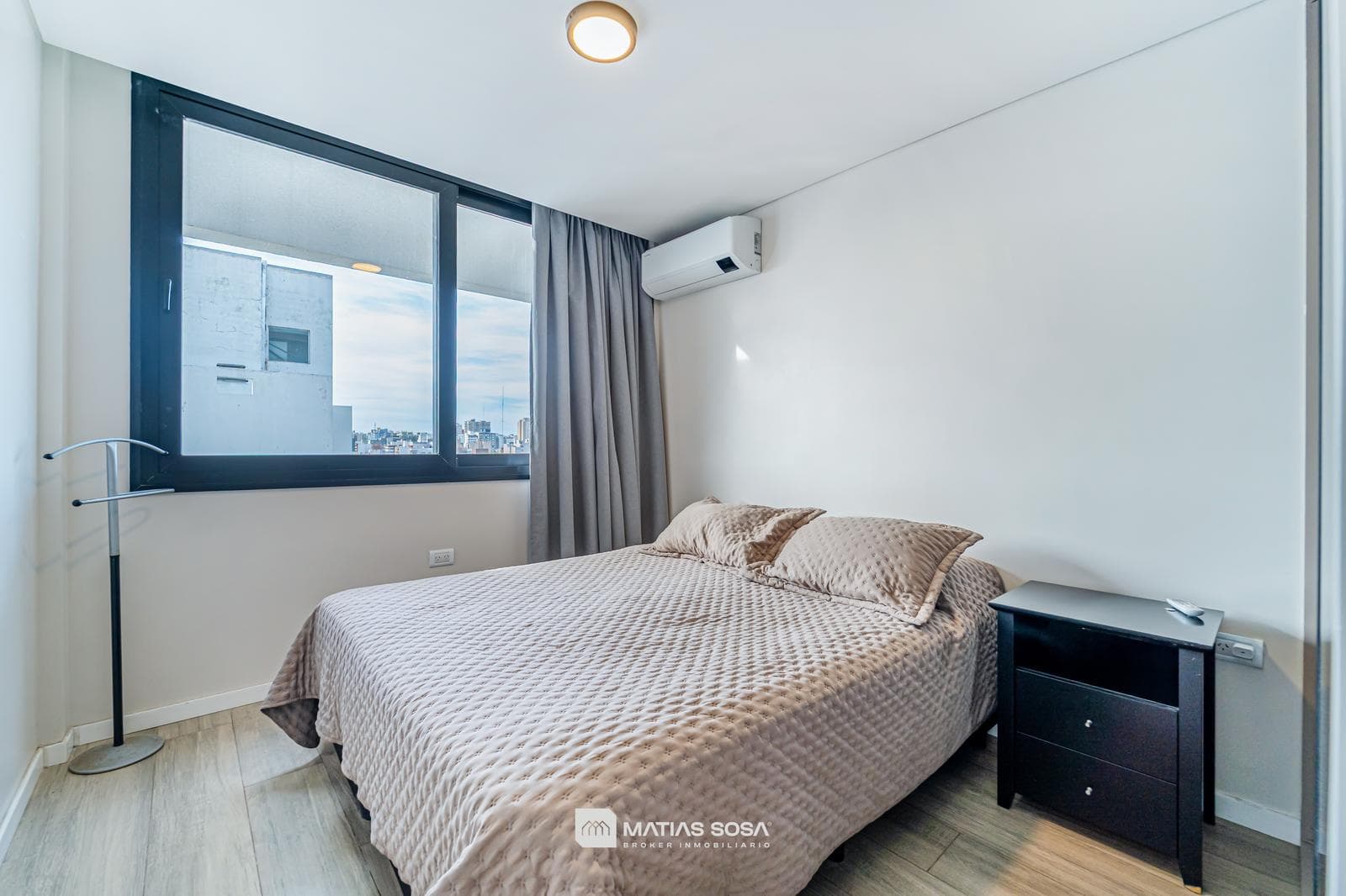 For Sale - Apartment - 3 Rooms - Terrace, Garage, and Storage Room - Chauvín - Category