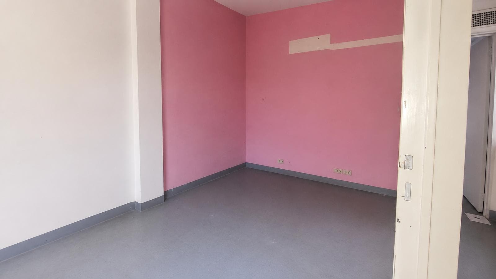 Office Space for Rent in Microcentro