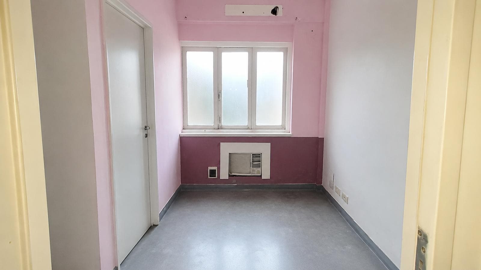 Office Space for Rent in Microcentro