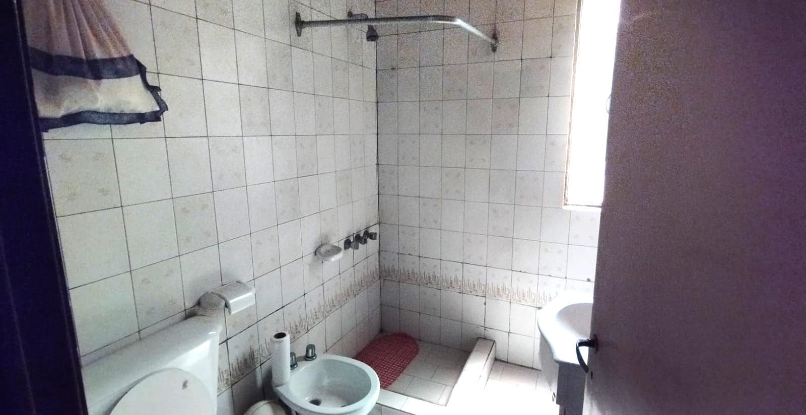 5-ROOM HOUSE NEAR SAN MIGUEL PARK—ELIGIBLE FOR A LOAN