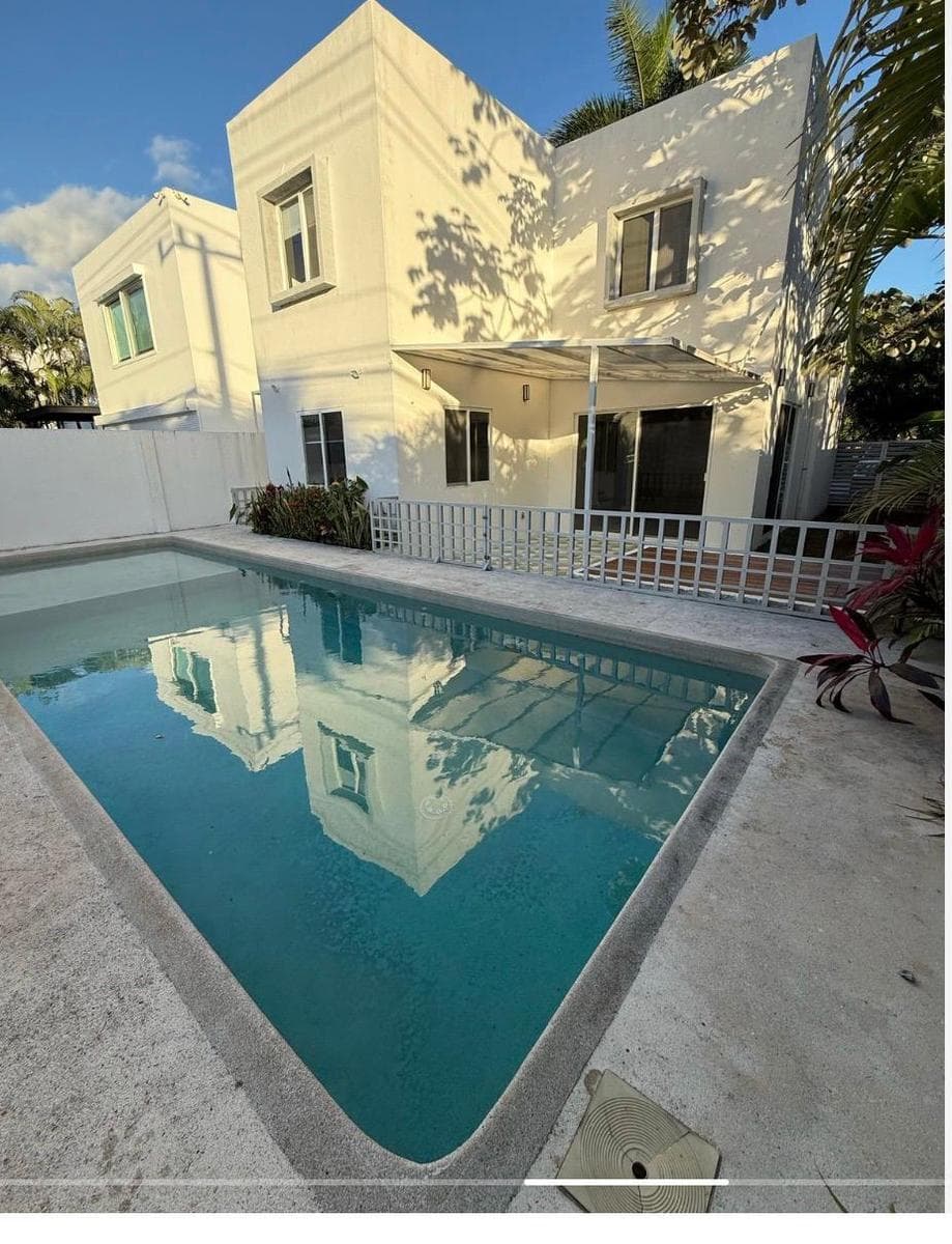 Residencial Cumbres: Bargain Price / Opportunity Price
