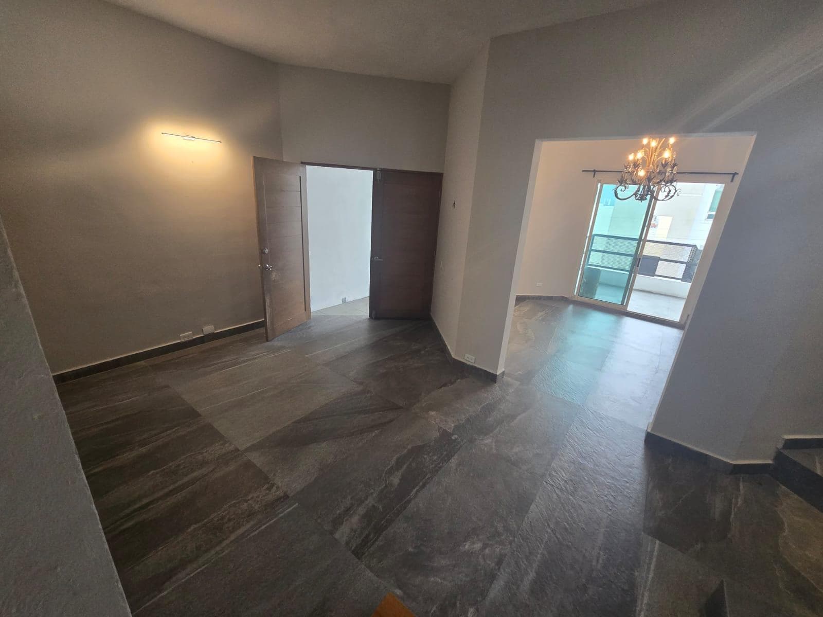 HOUSE FOR SALE IN COLINAS DE SAN JERONIMO