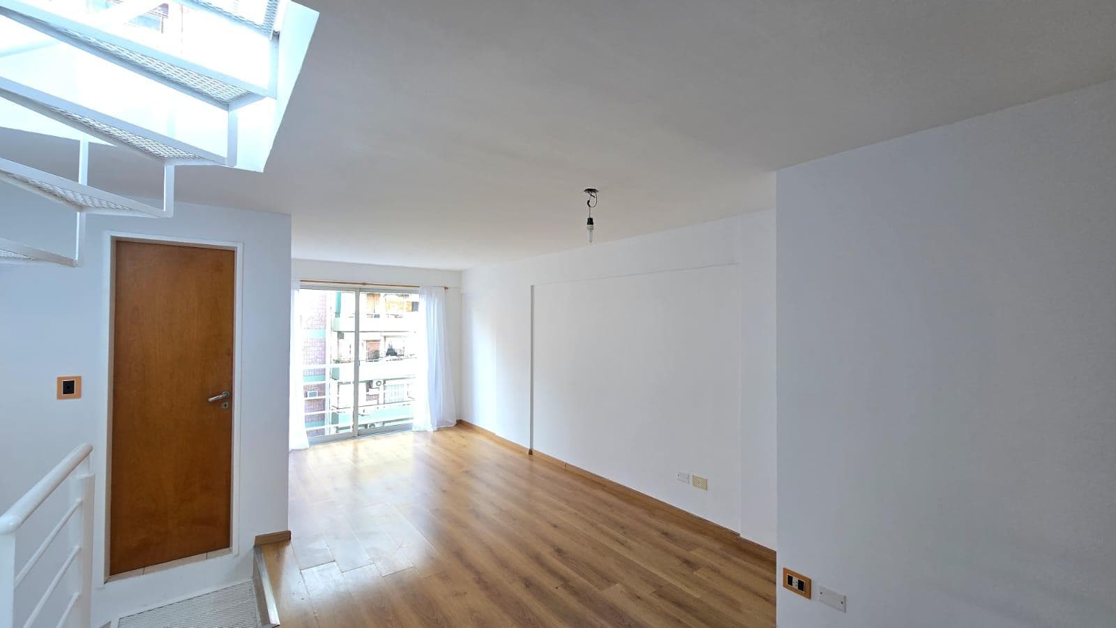 DUPLEX APARTMENT WITH TERRACE FACING BALCON.COGHLAN