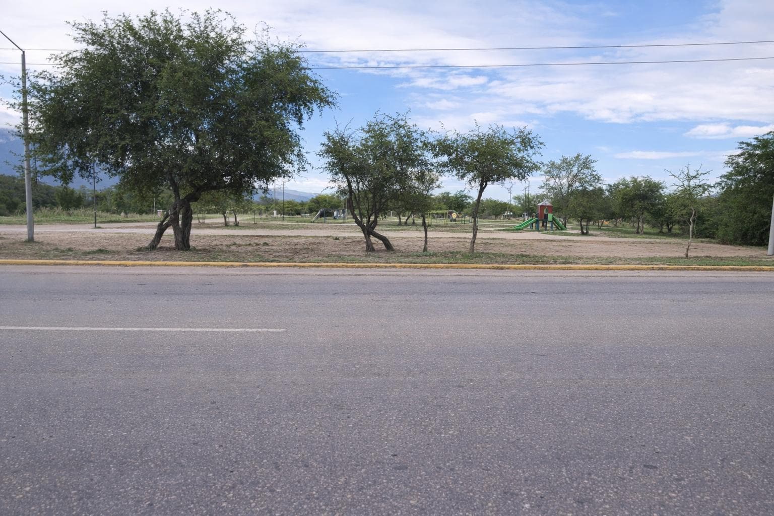 COMMERCIAL LOT FOR SALE IN MERLO, SAN LUIS—63 X 179