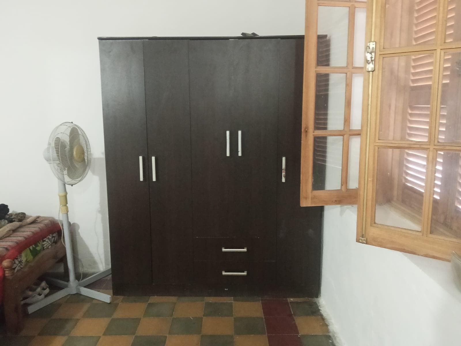 HOUSE FOR SALE PLUS TWO APARTMENTS IN VILLA MERCEDES, SAN LUIS.